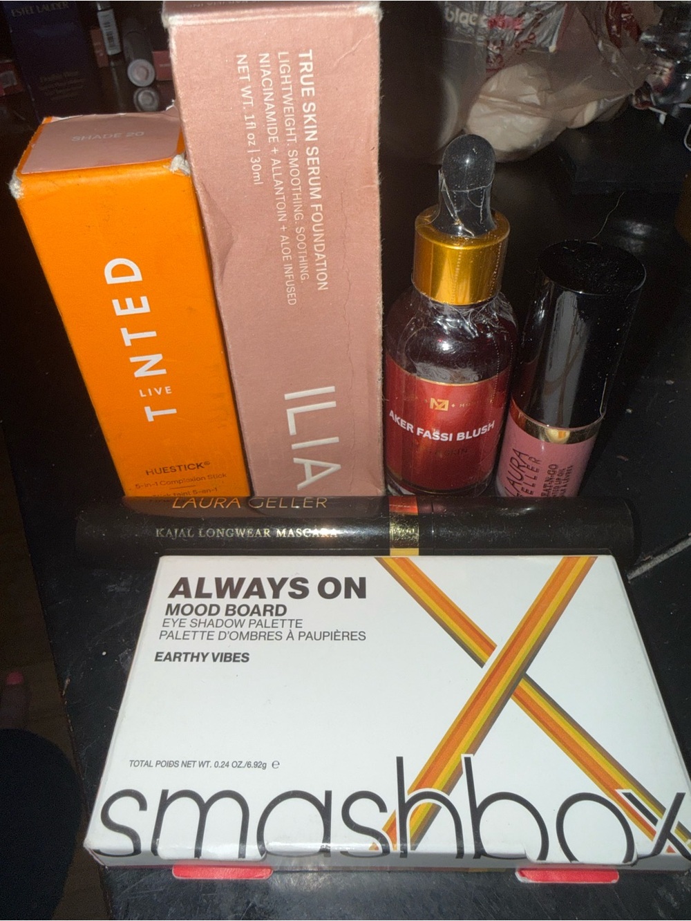 Full Face NIB makeup bundle